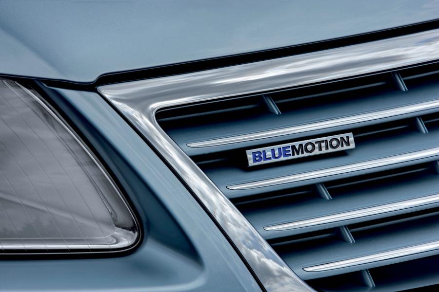  Volkswagen Passat BlueMotion 2009 года  (фото 6 из 8)